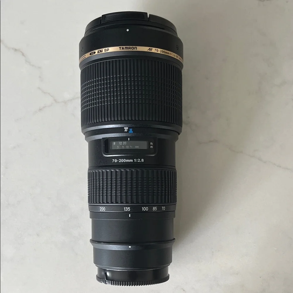 Black Camera Lens 70-200mm f/2.8